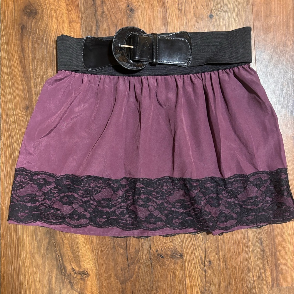 Junior’s Purple Lace Mini Skirt with Belt